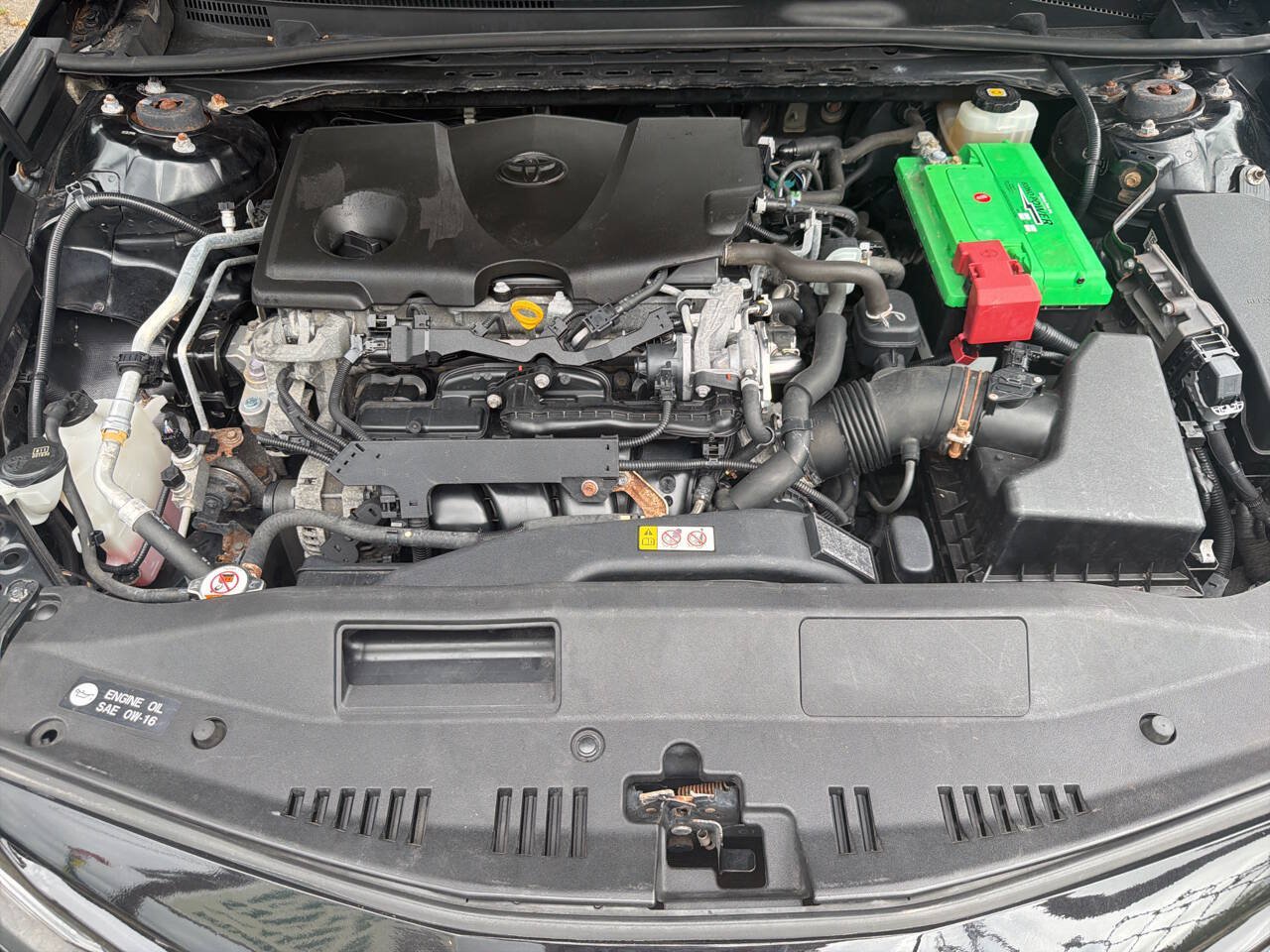 Used 2018 Toyota Camry SE FWD image 19