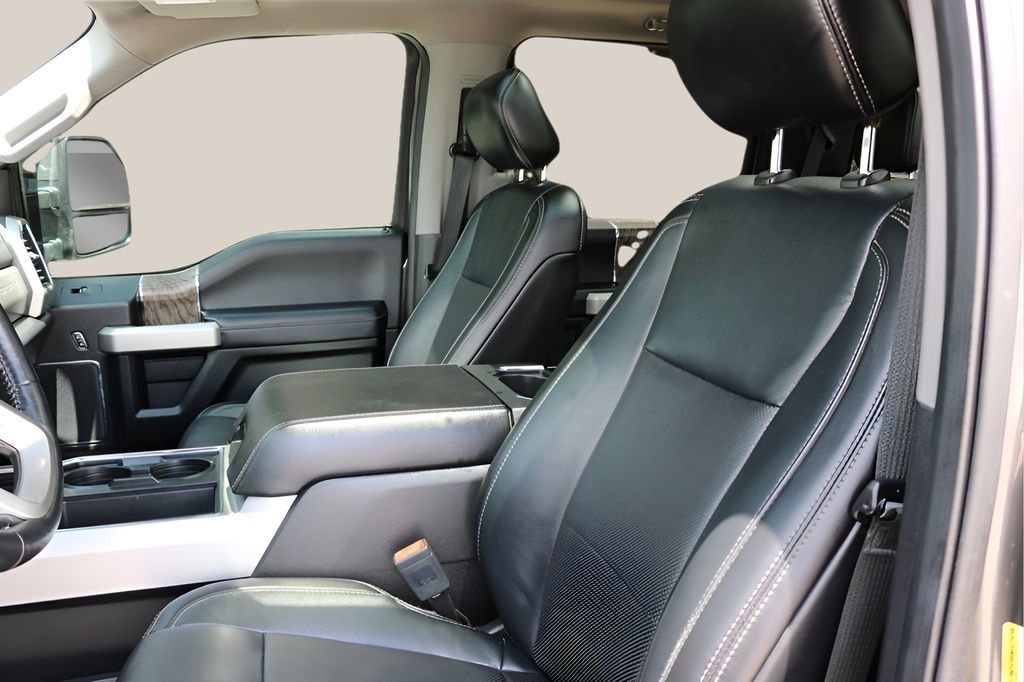 Used 2019 Ford F350 Lariat w/ Lariat Ultimate Package AWD/4WD image 15