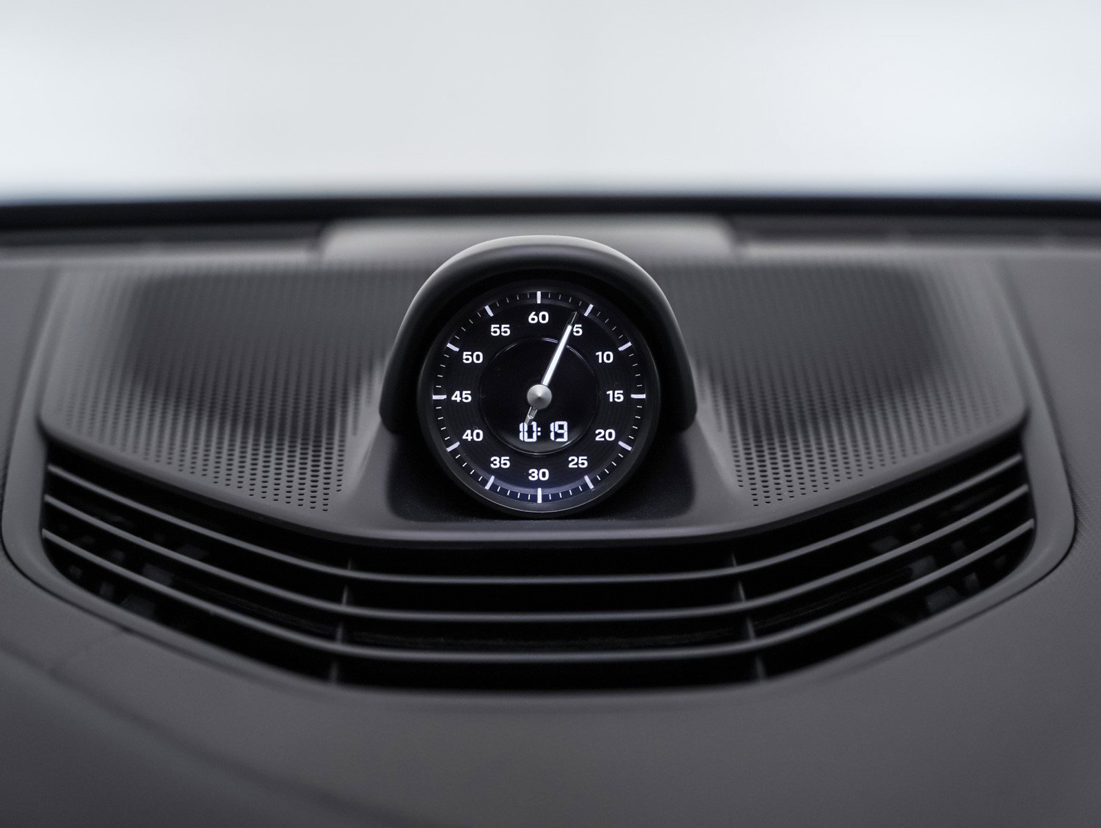 Certified 2024 Porsche Taycan 4S image 20