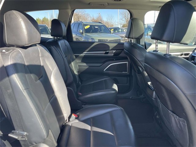 Certified 2022 Kia Telluride S image 17