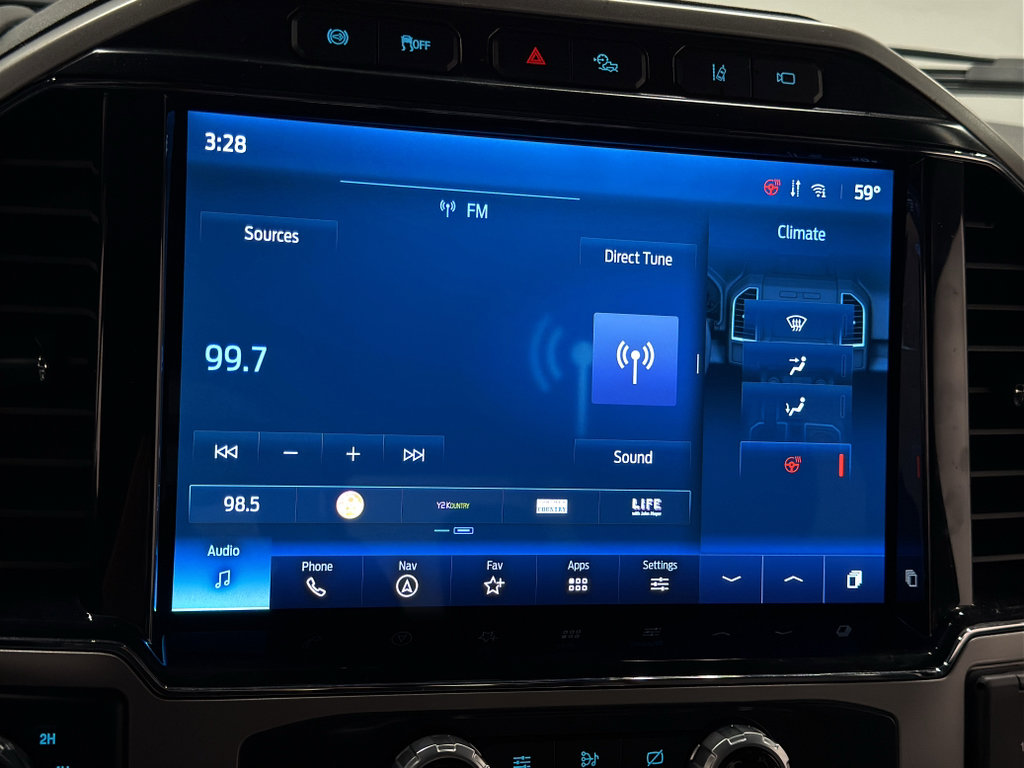 Certified 2022 Ford F250 Lariat w/ Tremor Off-Road Package image 22