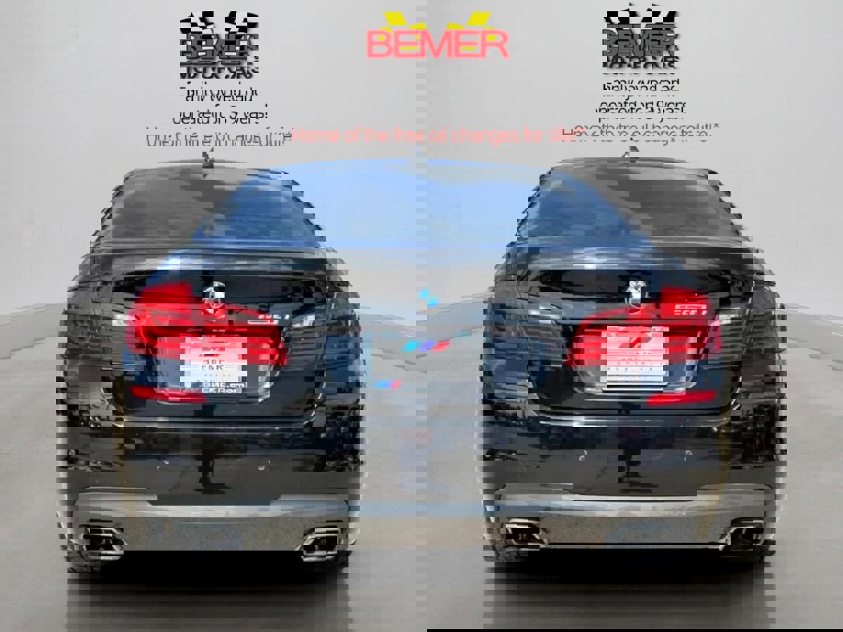 Used 2013 BMW 550i Sedan image 4