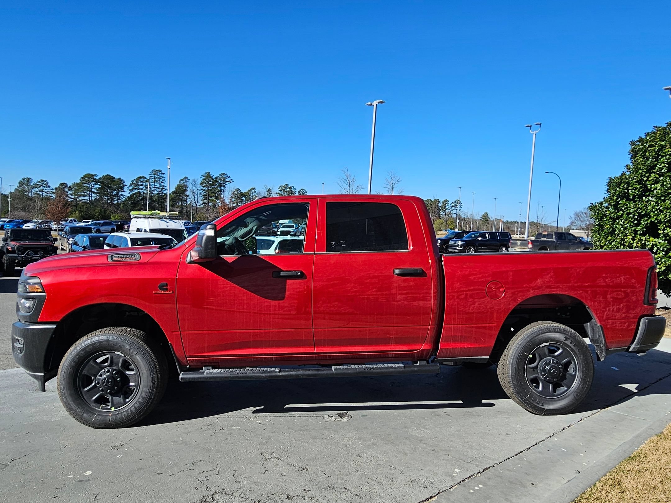 New 2026 RAM 2500 Tradesman AWD/4WD image 4