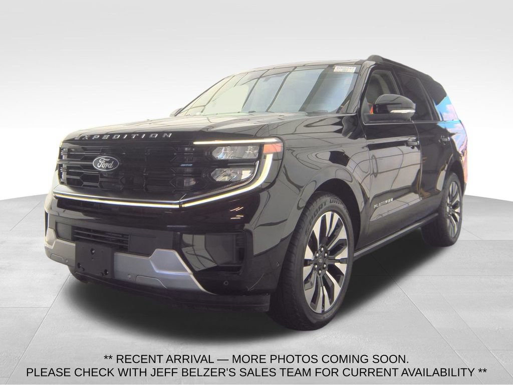 Used 2025 Ford Expedition Platinum w/ Driver's Package