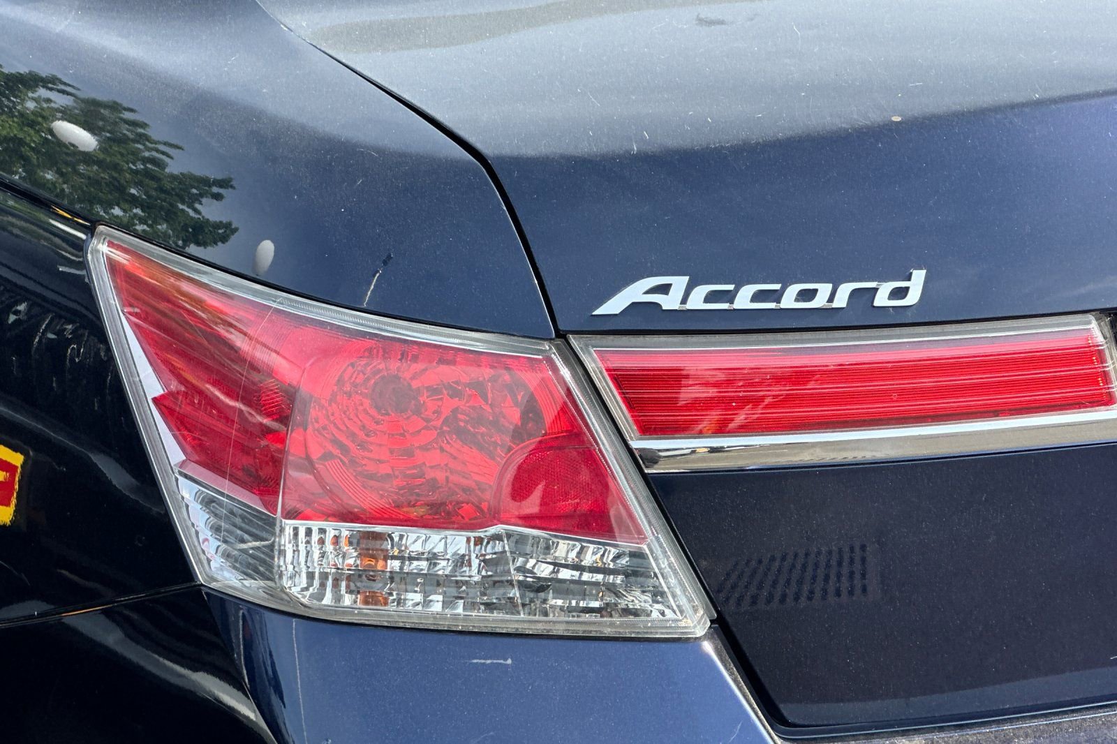 Used 2011 Honda Accord LX image 23