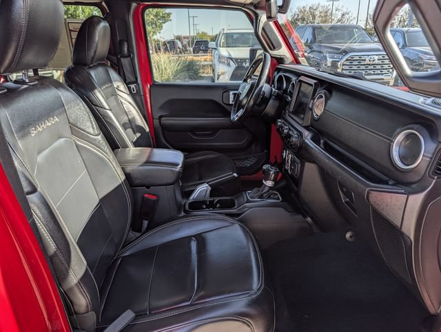 Used 2021 Jeep Wrangler Unlimited Sahara AWD/4WD image 31