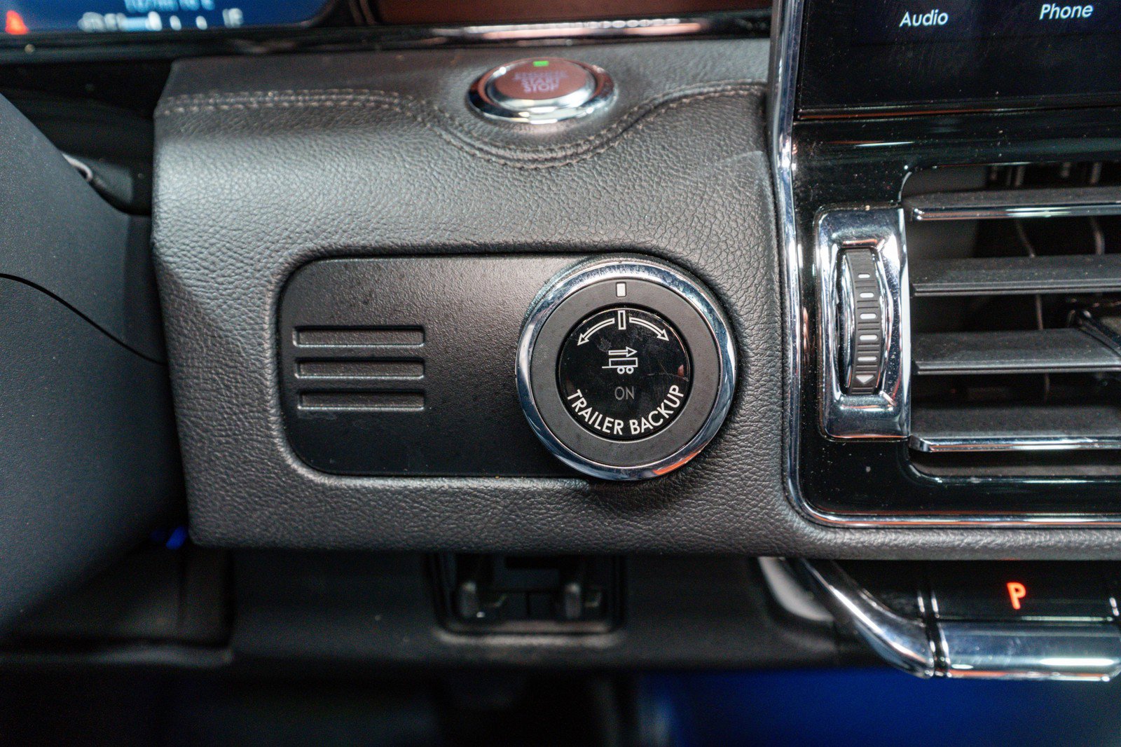 Used 2024 Lincoln Navigator Reserve w/ Equipment Group 201A image 32