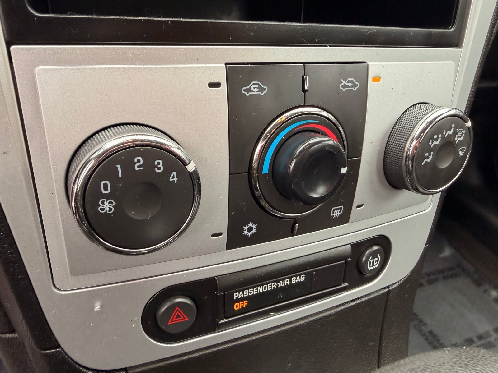 Used 2009 Chevrolet Malibu LT w/ Power Convenience Package image 16