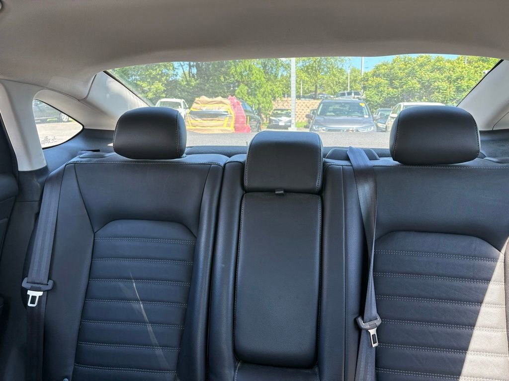 Used 2013 Ford Fusion SE FWD image 9