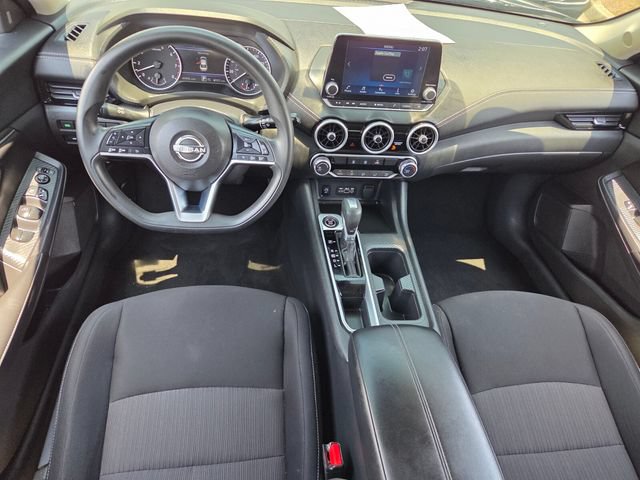 Used 2024 Nissan Sentra SV FWD image 9