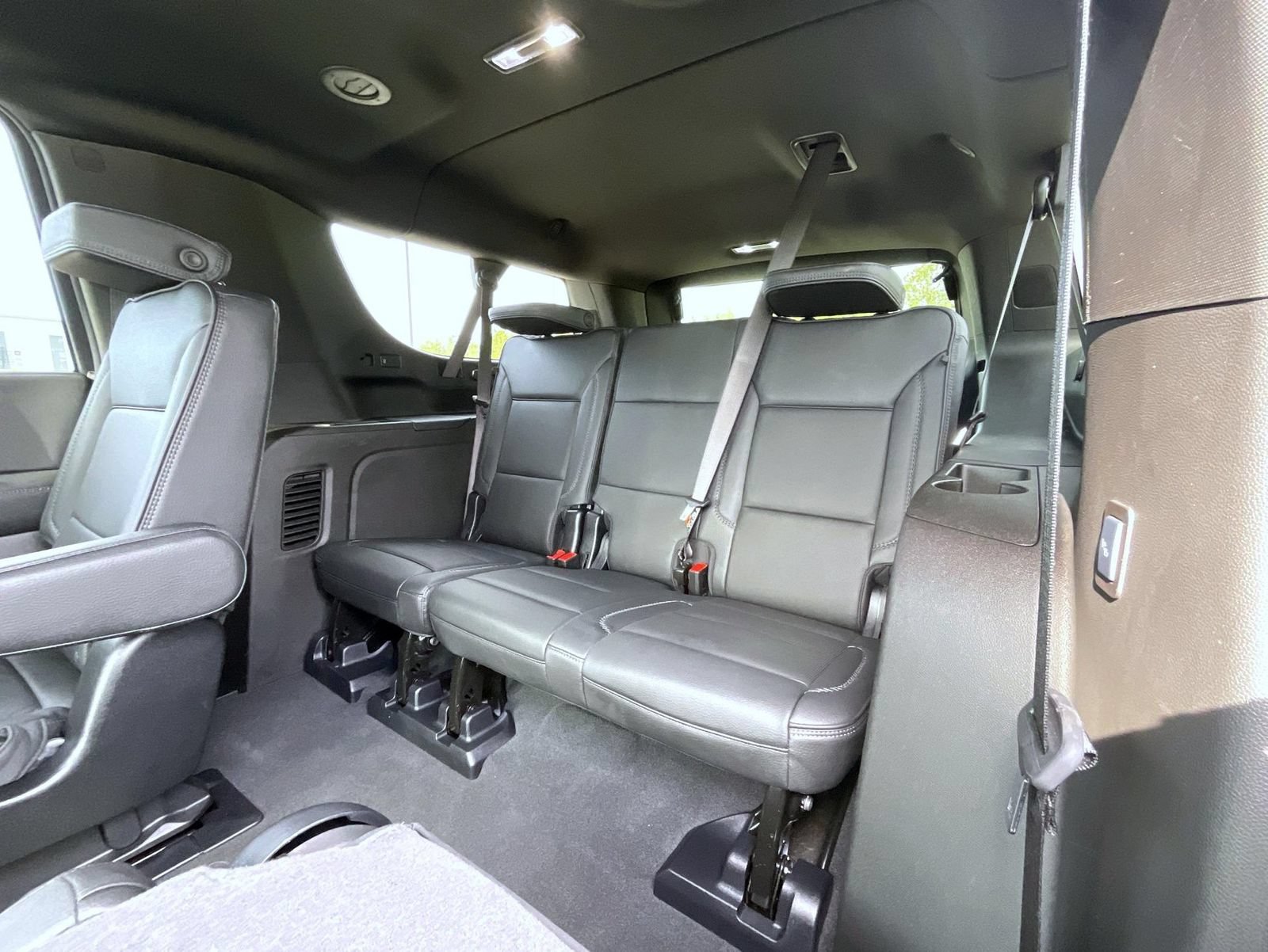 Used 2025 GMC Yukon XL Denali AWD/4WD image 20