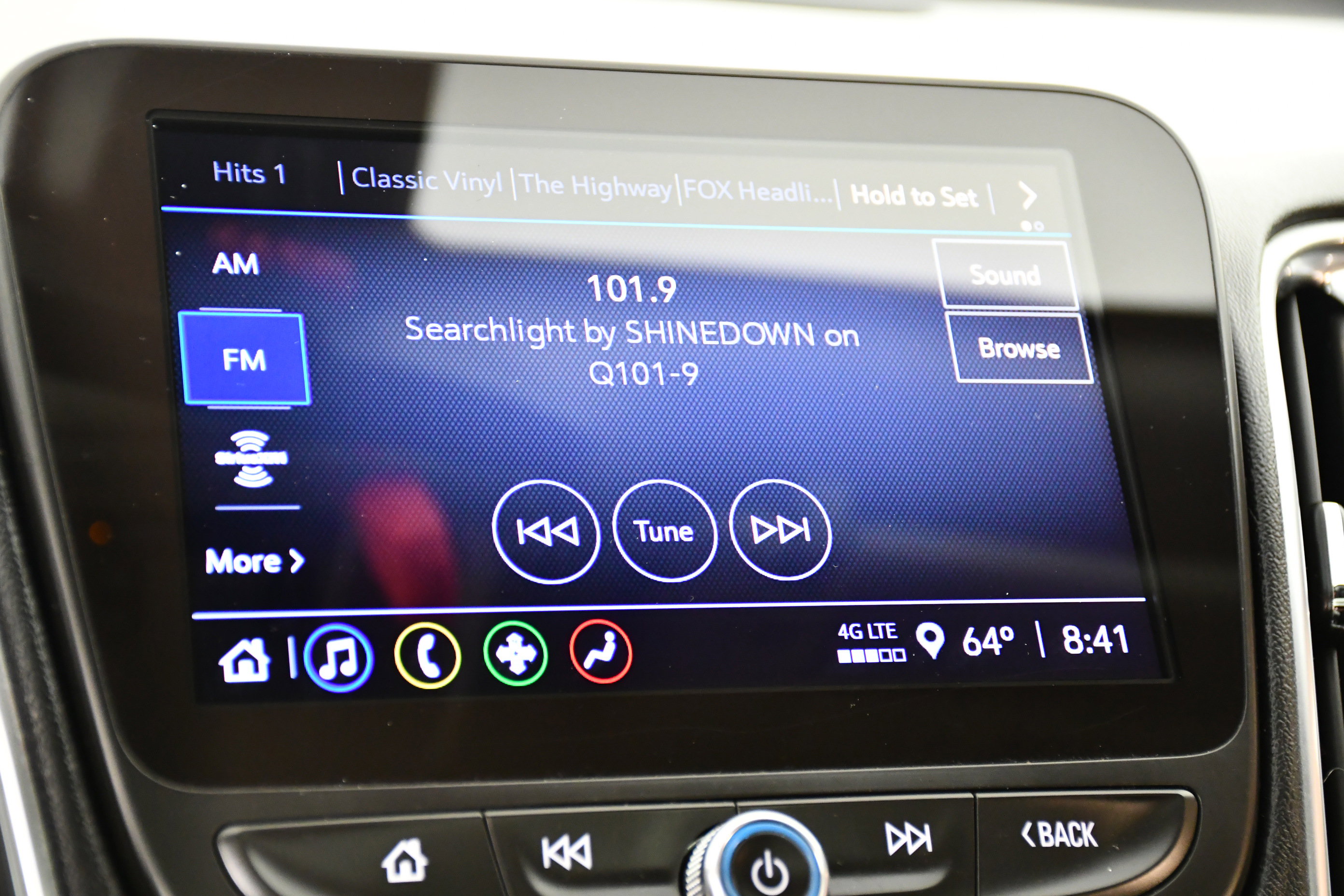 Used 2021 Chevrolet Malibu LT FWD image 26