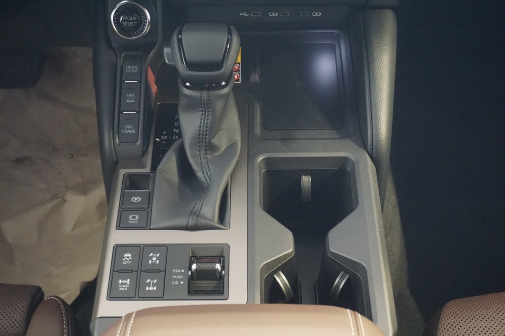 New 2025 Toyota Land Cruiser image 33