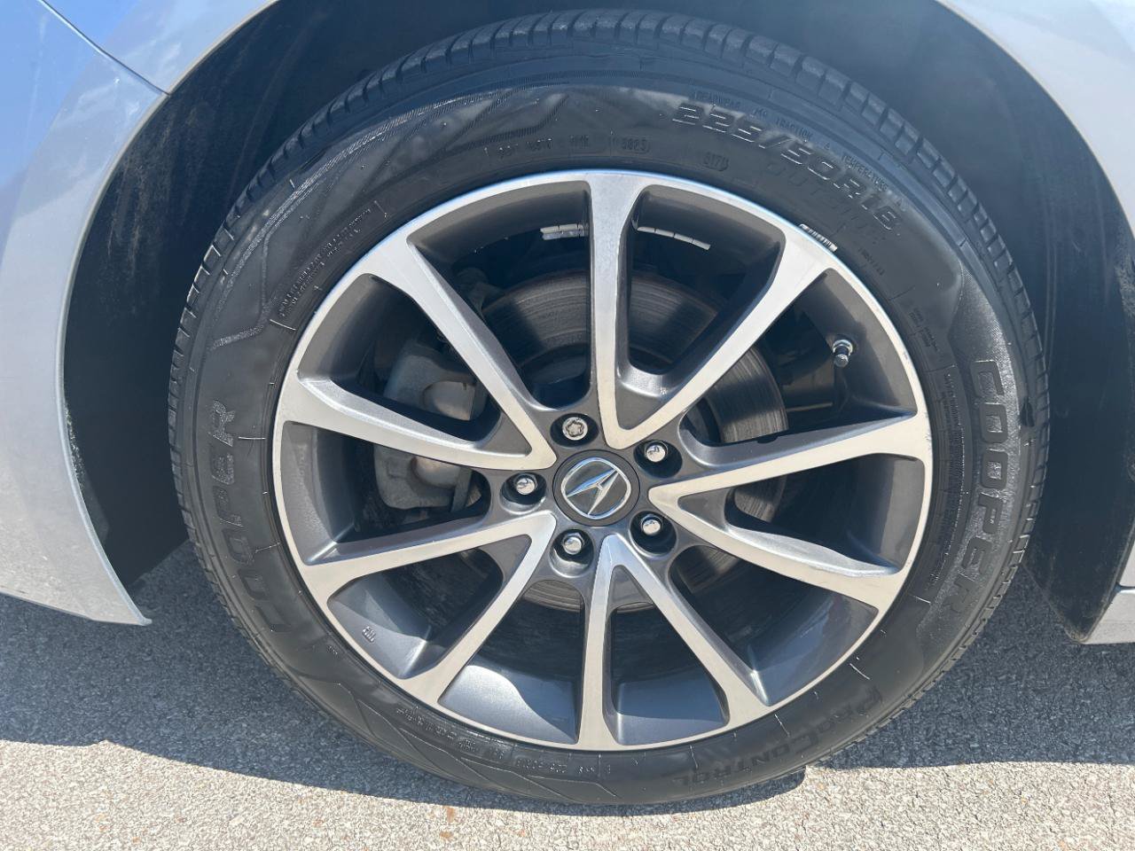 Used 2016 Acura TLX V6 w/ Advance Package FWD image 11
