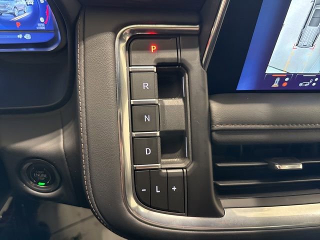 Certified 2024 Chevrolet Tahoe High Country w/ Advanced Technology Package image 29