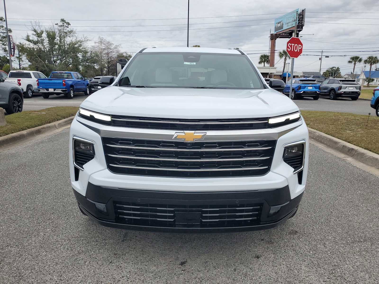 New 2026 Chevrolet Traverse High Country w/ LPO, Floor Liner Package image 9