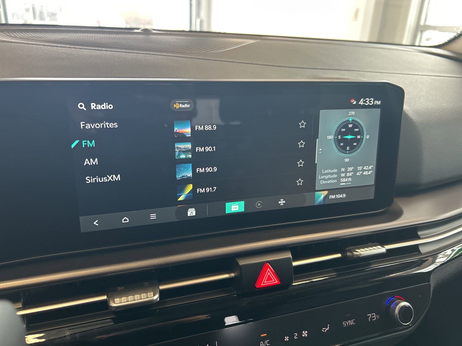 New 2026 Kia Sportage EX w/ EX Panorama Roof Package image 28