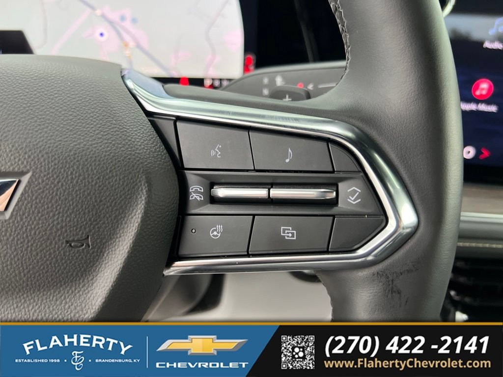 Used 2026 Chevrolet Suburban Premier AWD/4WD image 28