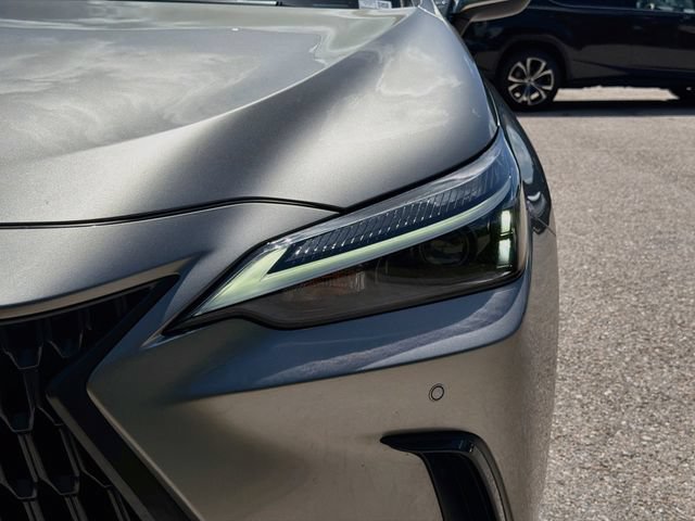 Certified 2025 Lexus NX 250 FWD w/ Accessory Package (Z1) image 9