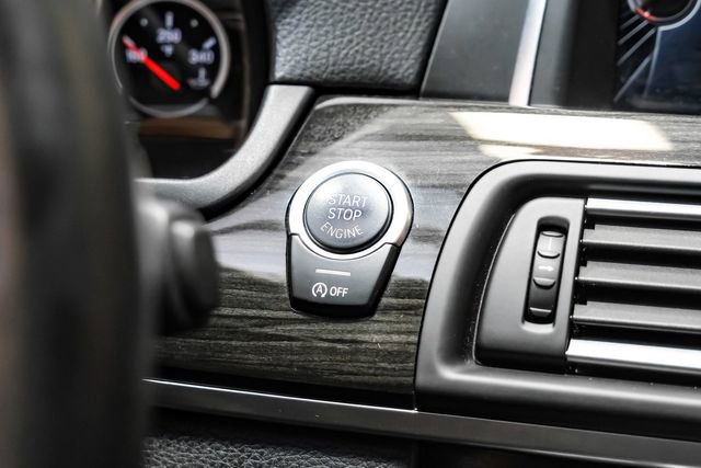 Used 2015 BMW M5 image 25