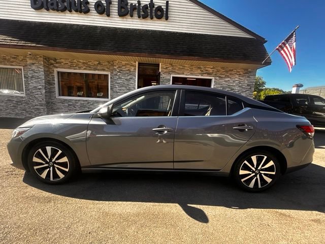 Used 2022 Nissan Sentra SV w/ SV Premium Package FWD image 4
