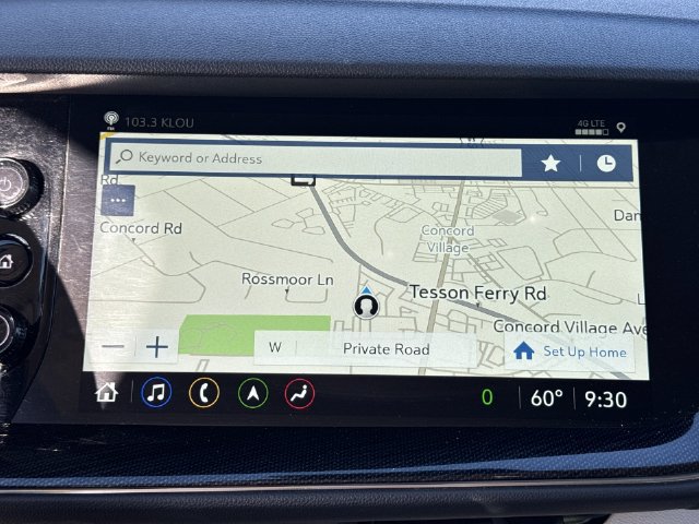 Used 2022 Buick Envision Essence w/ Technology Package I FWD image 14