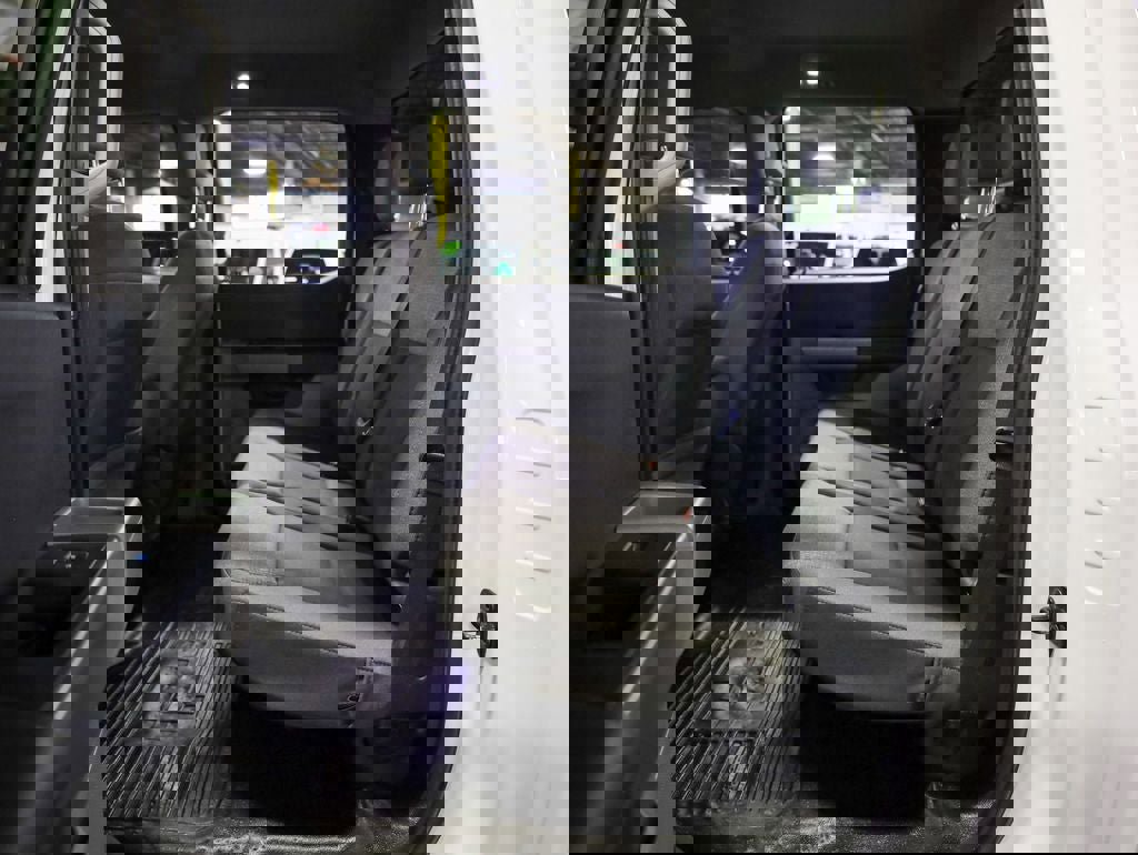 Used 2024 Ford F350 XLT w/ FX4 Off-Road Package image 14