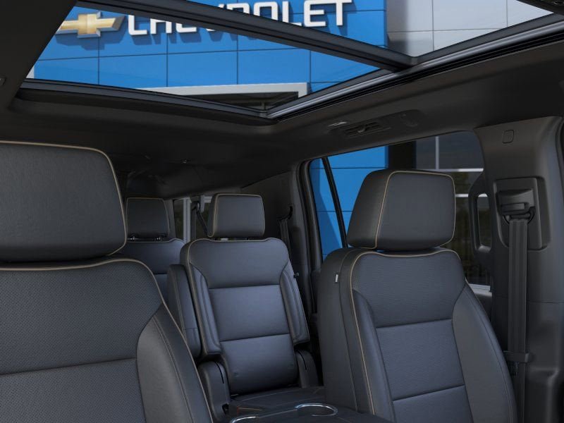New 2026 Chevrolet Suburban Premier w/ Sun And Tow Package AWD/4WD image 24