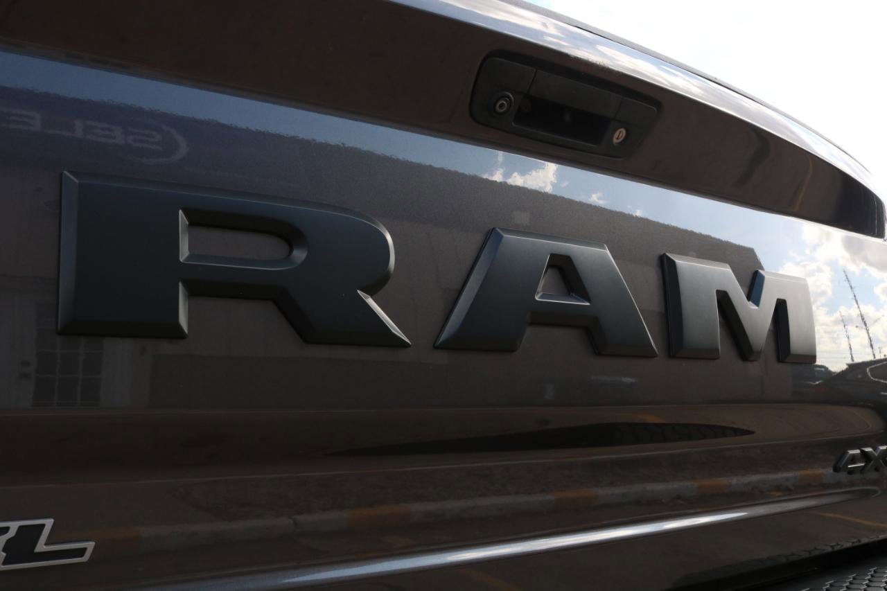 Used 2016 RAM 1500 Rebel w/ Luxury Group image 12