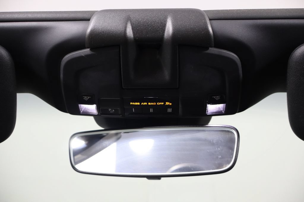 Used 2019 Porsche 718 Boxster RWD image 24
