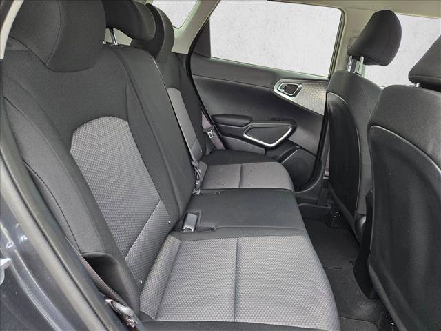 Used 2024 Kia Soul LX w/ Option Group 015 image 18