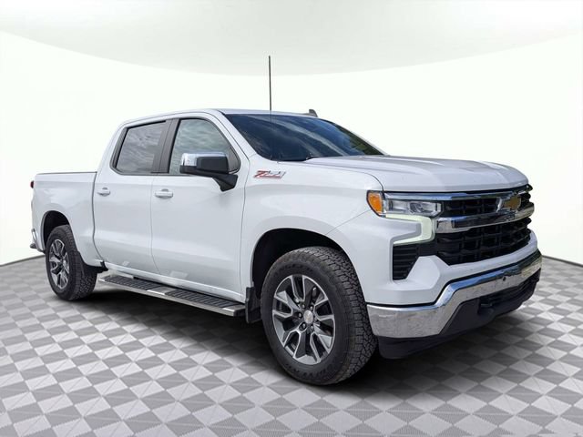 Used 2023 Chevrolet Silverado 1500 LT AWD/4WD image 2