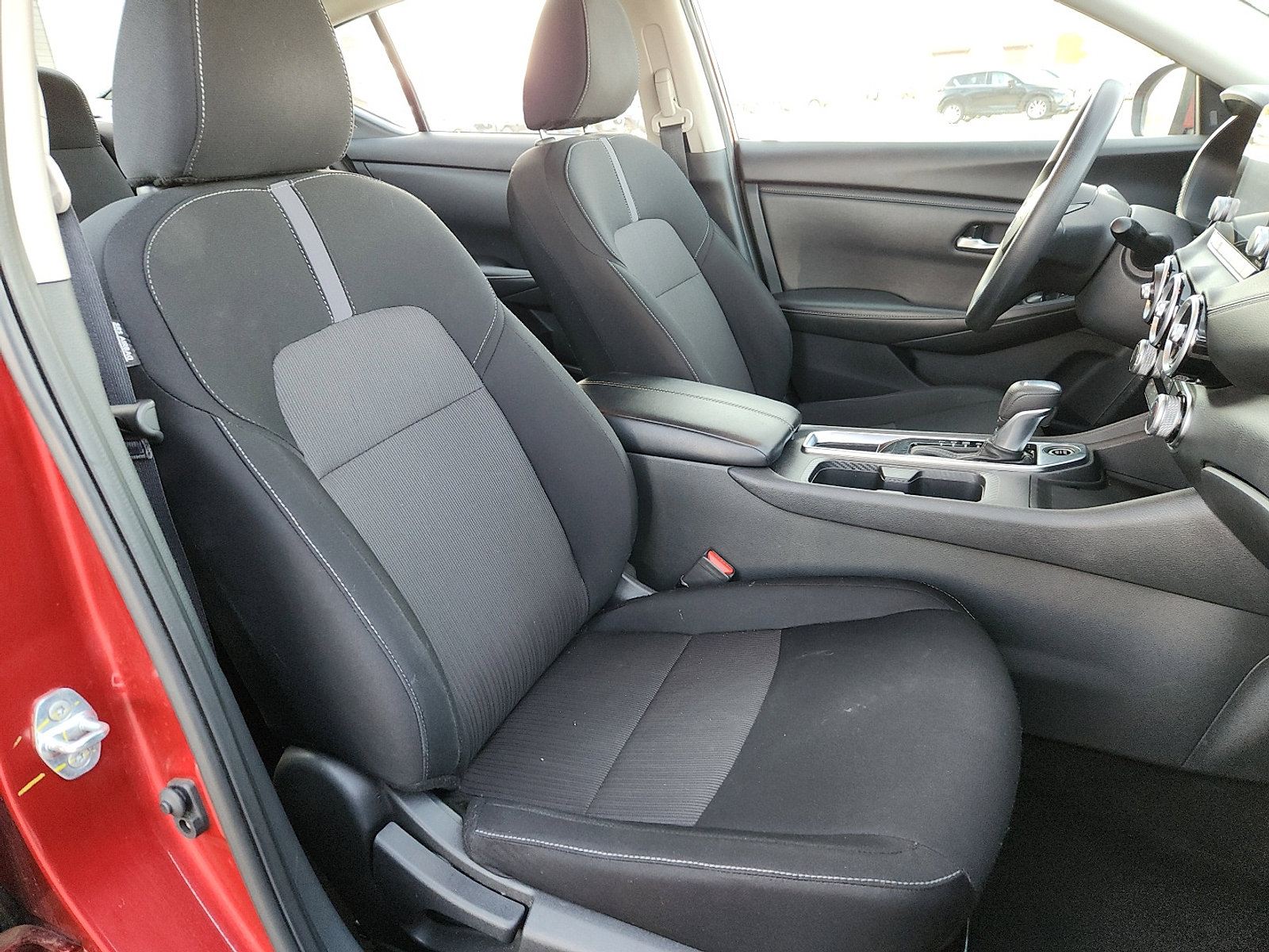 Used 2024 Nissan Sentra SV image 15