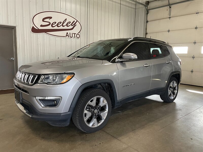 Used 2020 Jeep Compass Limited AWD/4WD image 1