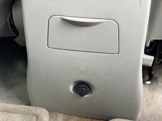 Used 2008 Chevrolet Equinox LT w/ LT Preferred Equipment Group FWD image 20