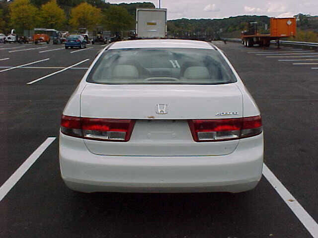Used 2004 Honda Accord EX image 7