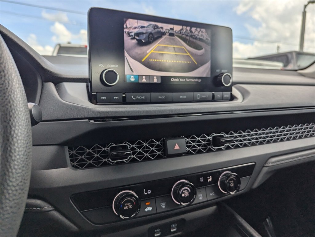 Used 2023 Honda Accord LX image 29