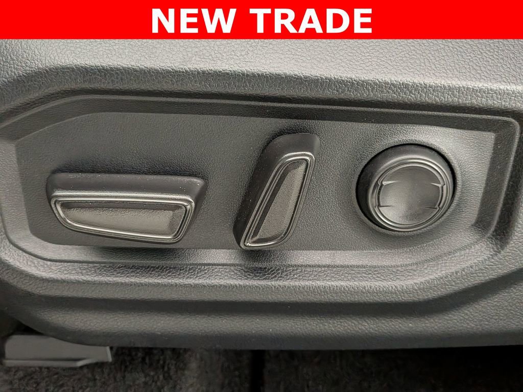 Used 2025 Toyota Tundra SR5 AWD/4WD image 22