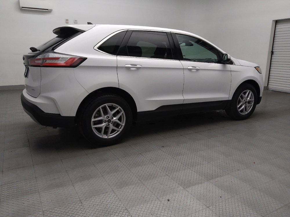 Used 2024 Ford Edge SEL image 10