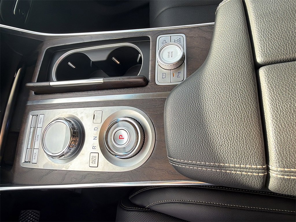 Used 2024 Genesis GV80 3.5T image 3