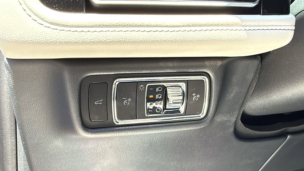 New 2026 Lincoln Aviator 2WD image 6