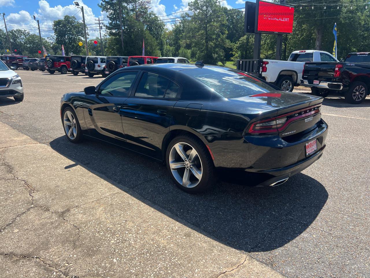 Used 2018 Dodge Charger SXT Plus w/ Quick Order Package 29J RWD image 10