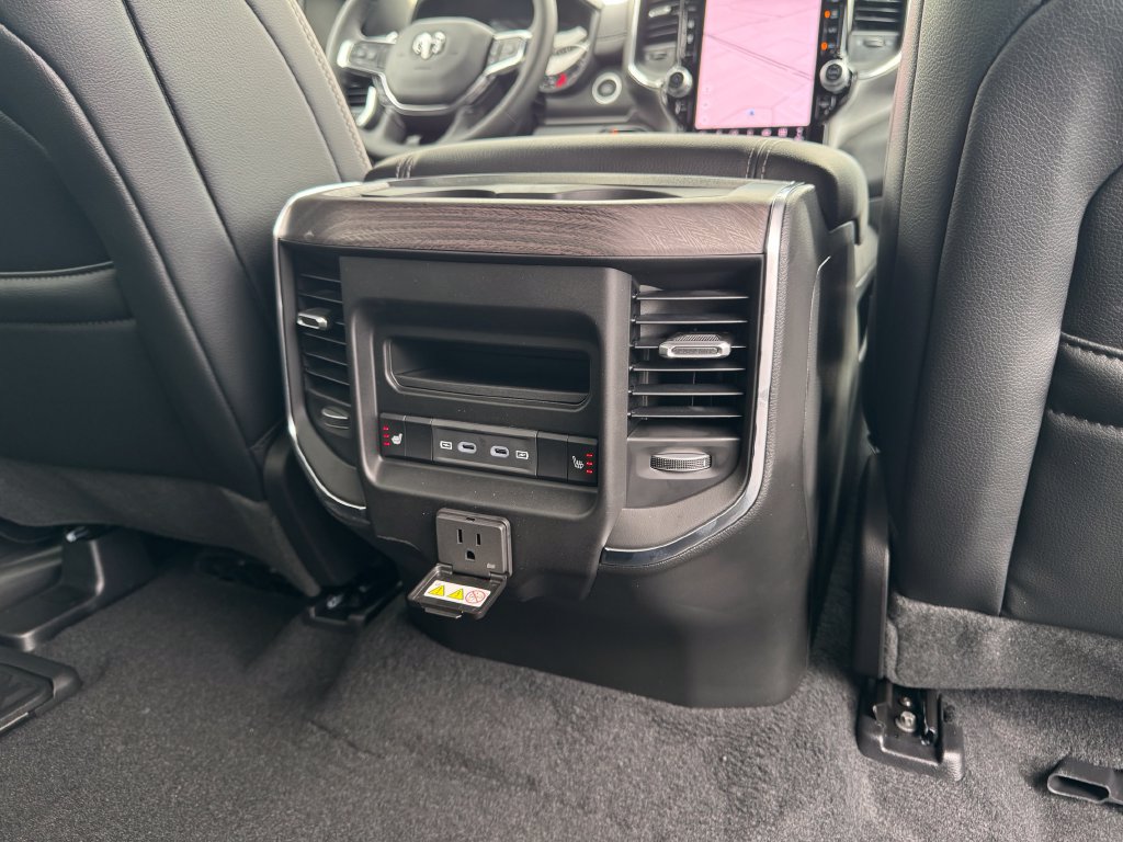 New 2027 RAM 1500 Laramie AWD/4WD image 14