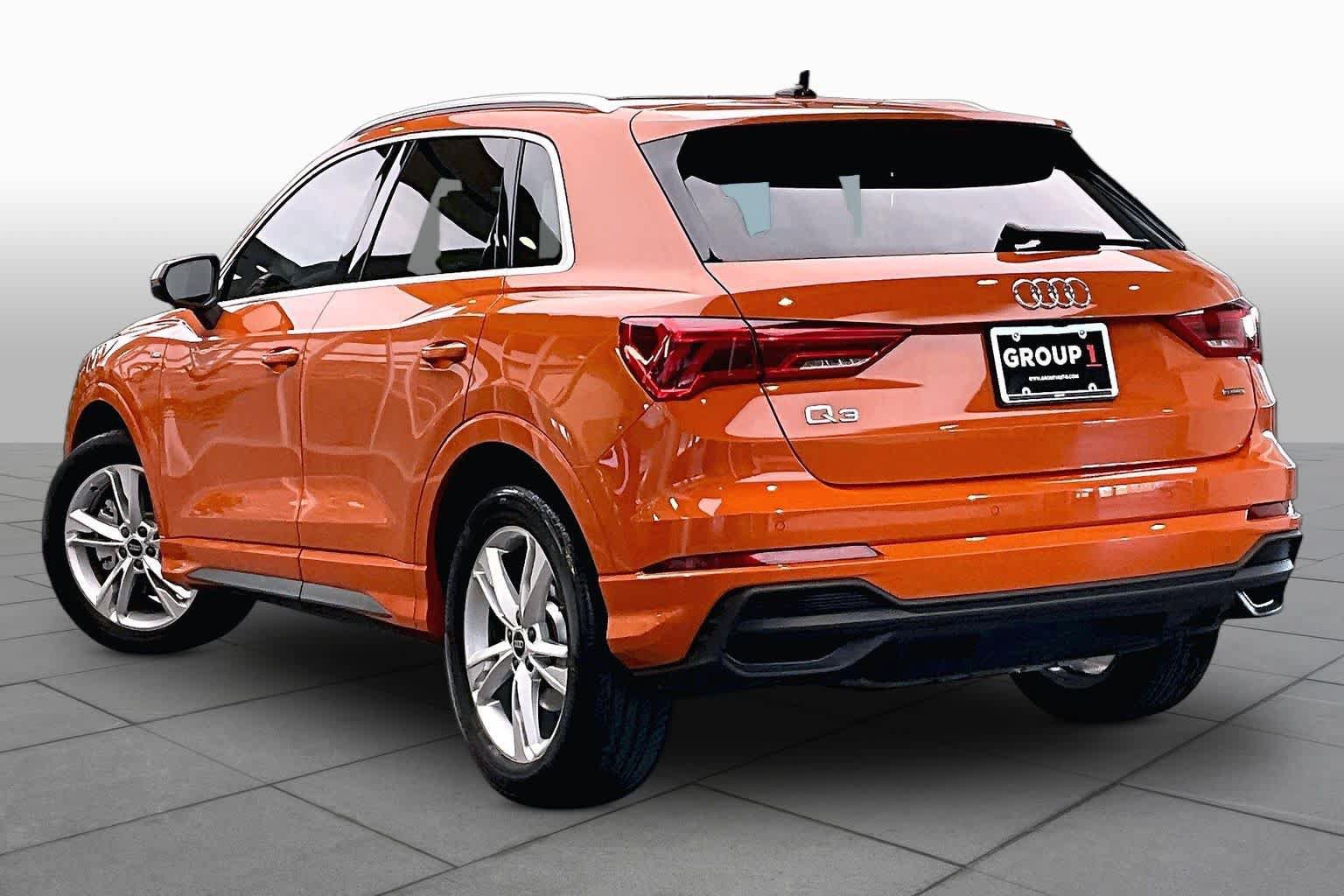 Used 2024 Audi Q3 2.0T Premium Plus w/ Premium Plus Package AWD/4WD image 12