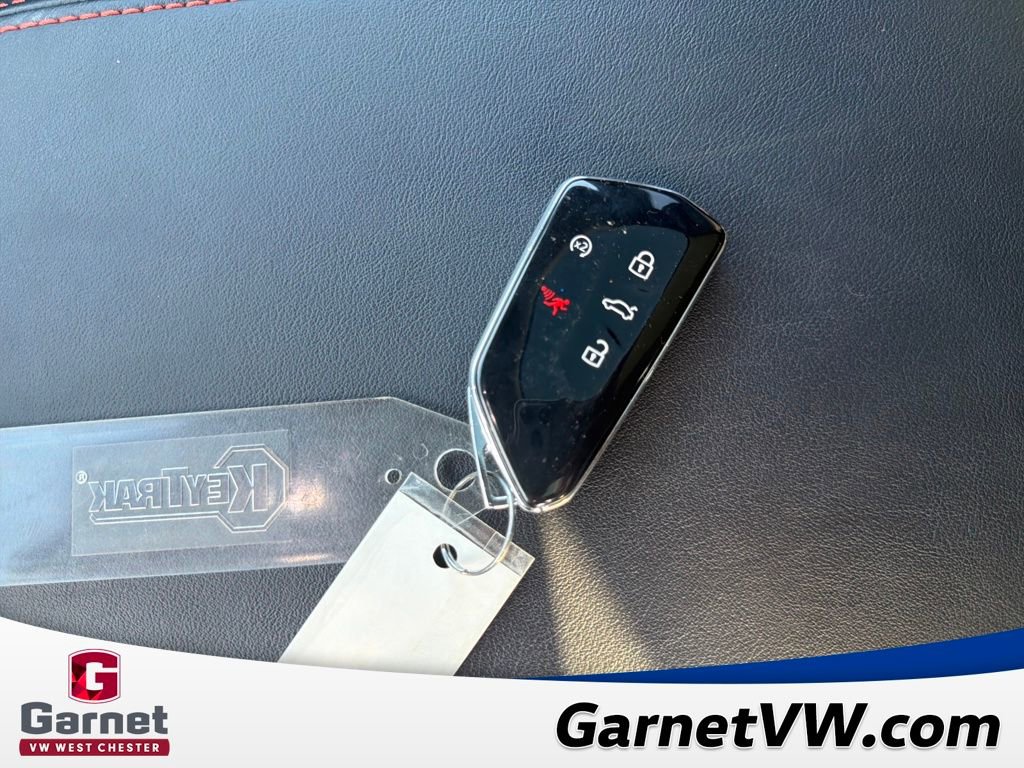 Used 2024 Volkswagen Atlas Peak Edition SE image 29