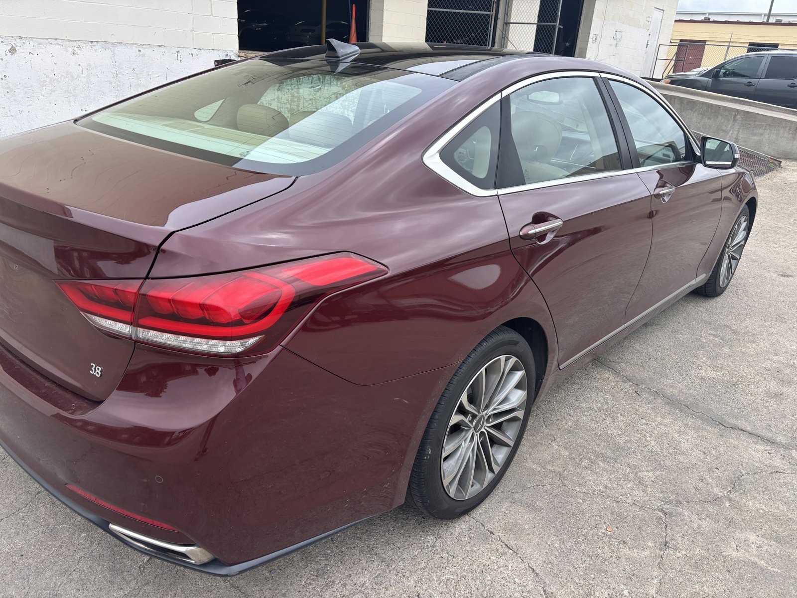 Used 2016 Hyundai Genesis 3.8 w/ Option Group 02 image 8