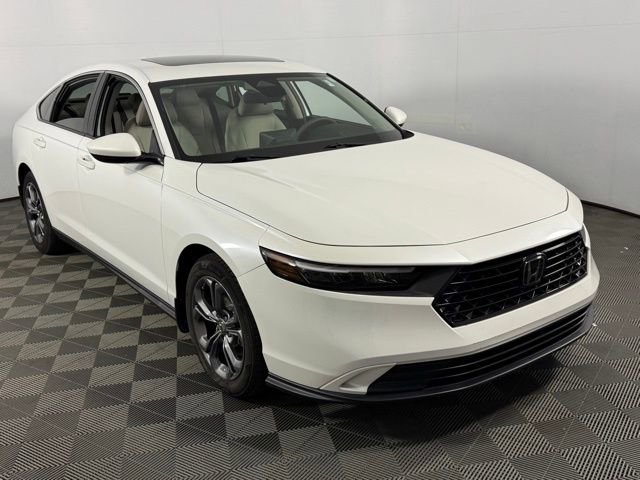 Used 2023 Honda Accord EX image 28
