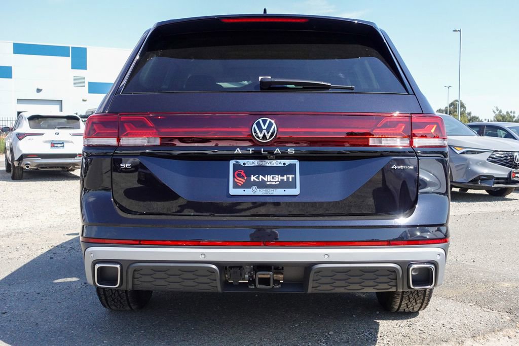 New 2026 Volkswagen Atlas Peak Edition image 11