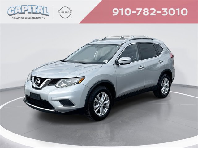 Used 2016 Nissan Rogue SV image 1