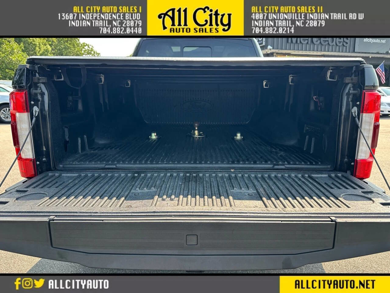 Used 2019 Ford F250 Lariat w/ Lariat Ultimate Package AWD/4WD image 27